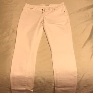 Old Navy white skinny jeans